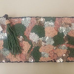 FRANCESCA'S BEADED CLUTCH/PURSE w/TOP ZIP & SINGLE POCKET - EARTHY COLORS - NEW